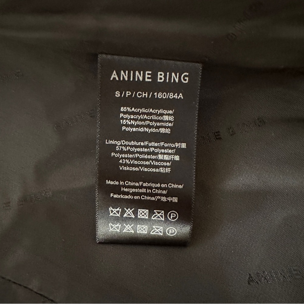 Anine Bing Black Cropped Bouclé Blazer Cardigan Gold Crest Buttons Luxe Knitwear - Picture 10 of 11